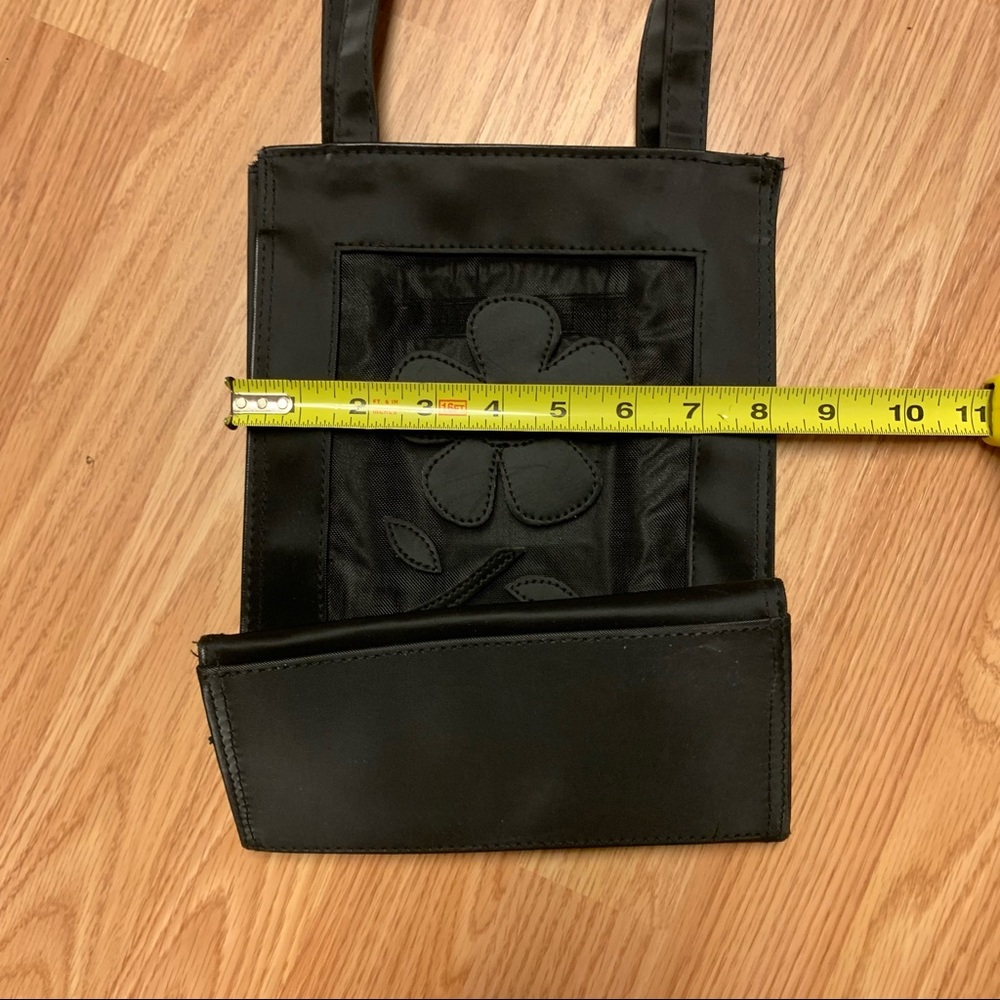 GUC Vintage Black Flower Screen Shoulder Bag - Picture 7 of 16